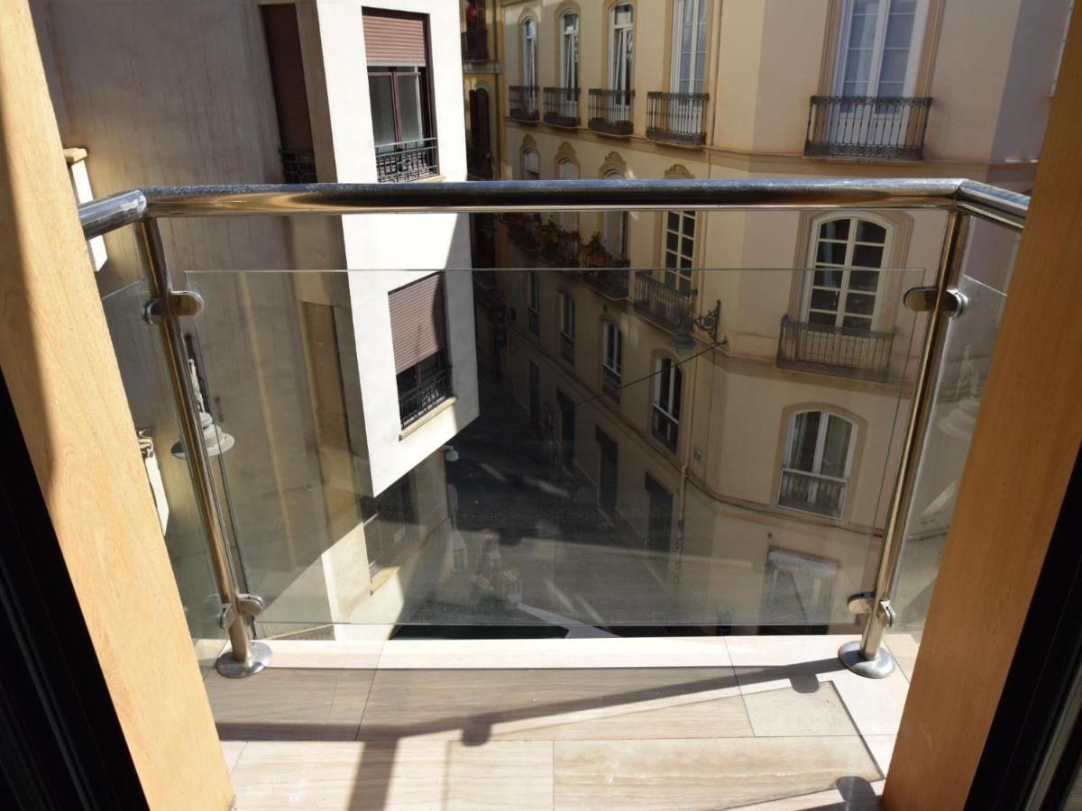 Inmalaga Uncibay Square 2 Apartment Ngoại thất bức ảnh