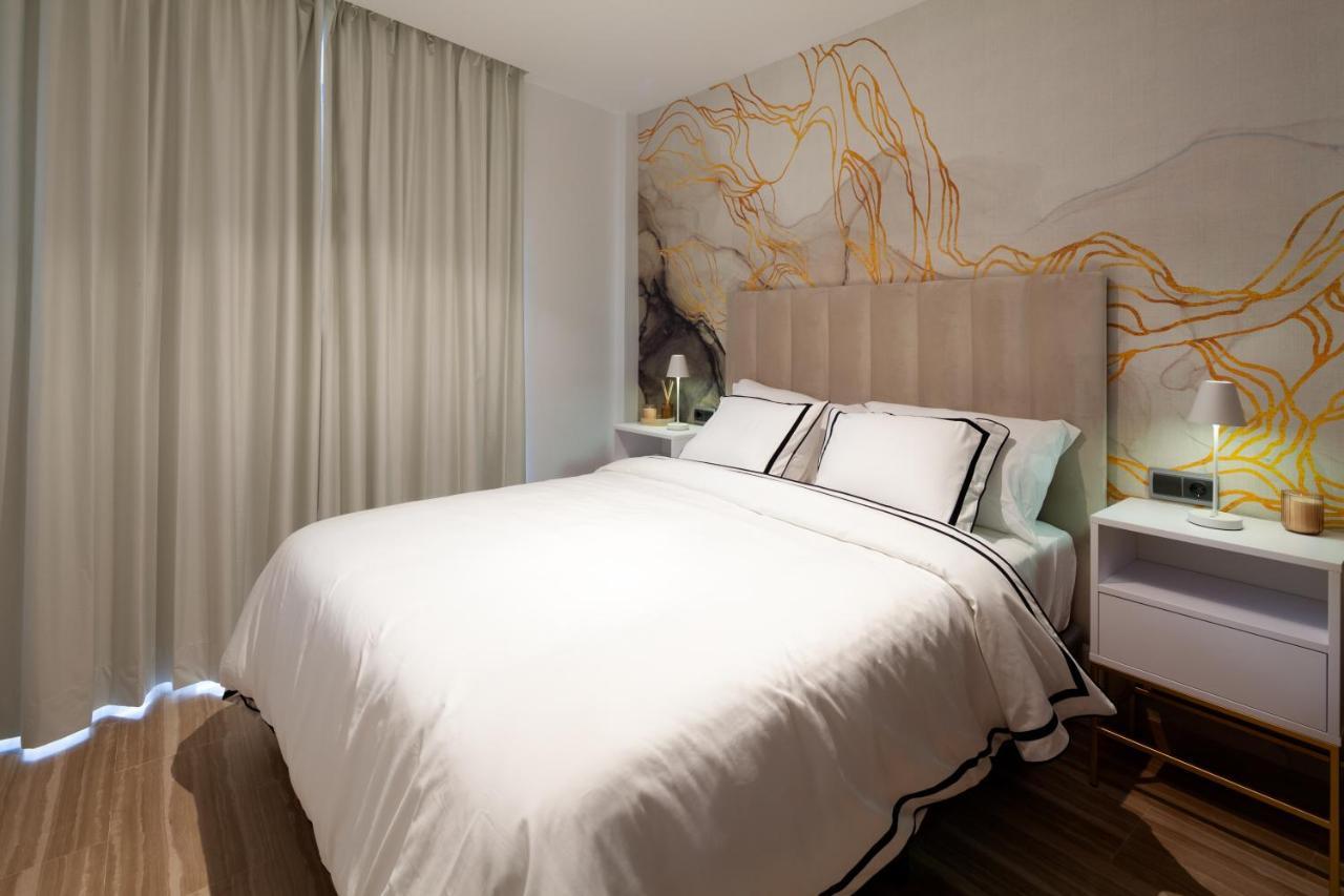 Inmalaga Uncibay Square 2 Apartment Ngoại thất bức ảnh